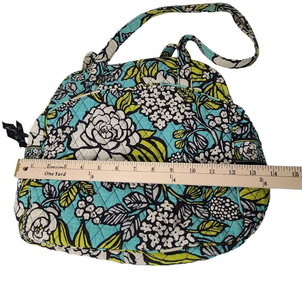 Vera Bradley Island Blooms‎ Quilted Purse Blue Floral Handbag Retired Pattern